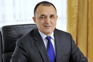 Искренне и сердечно поздравляем Вас с замечательным весенним праздником - Наурыз!